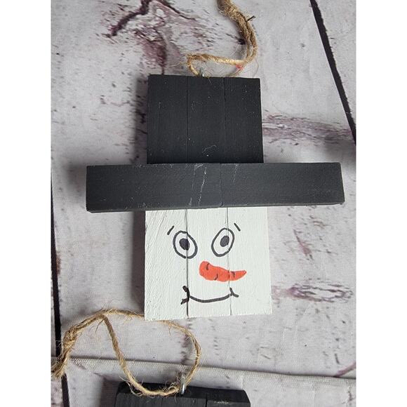 Handmade Lot 4 Wooden Handpainted Snowman Ornaments New Lot 2 - Picture 3 of 7